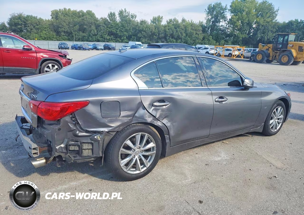 2015 Infiniti Q50 Premium VIN:JN1BV7AR9FM390780 - 3