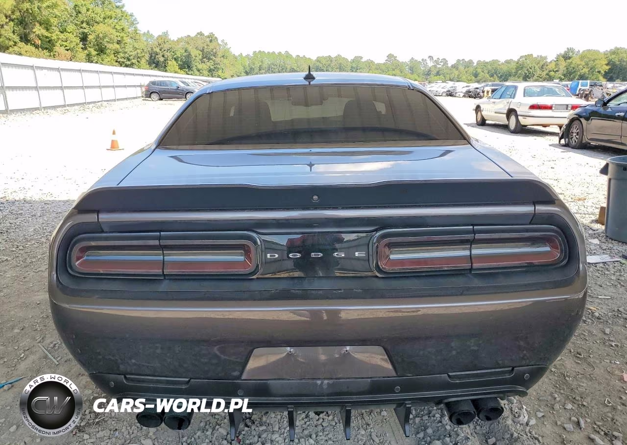 2016 Dodge Challenger R-T Scat Pack VIN:2C3CDZFJ5GH349915 - 6