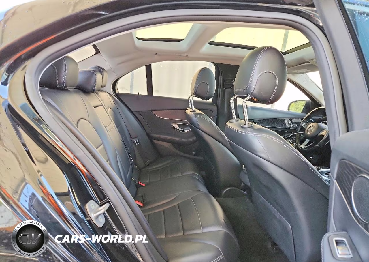 2016 Mercedes-Benz C 300 4Matic VIN:55SWF4KB8GU162211 - 10
