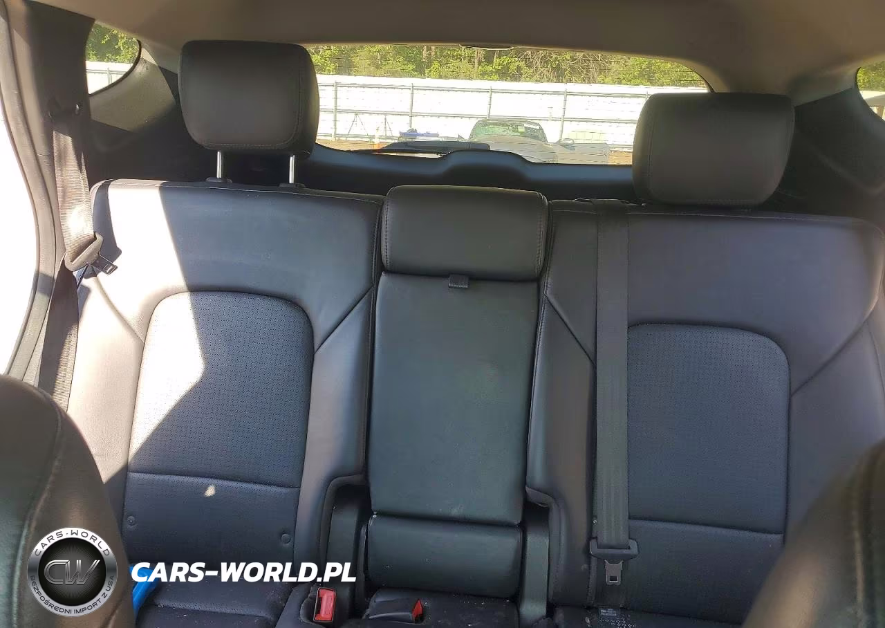 2014 Hyundai Santa Fe Sport 2.0T VIN:5XYZUDLA4EG197876 - 10
