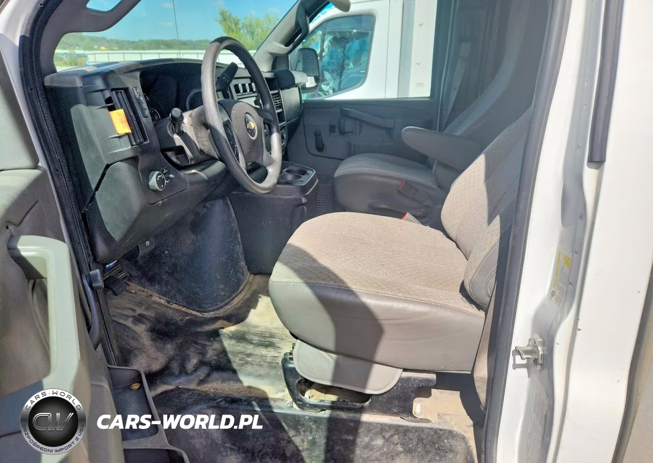 2019 Chevrolet Express Delivery Truck VIN:1GB0GRFG8K1362602 - 7