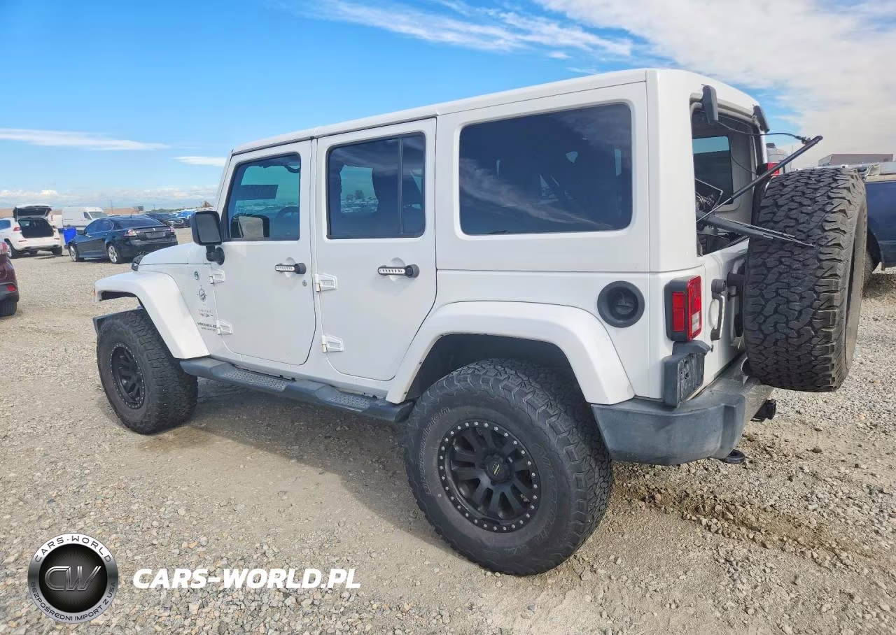 2017 Jeep Wrangler Unlimited Sahara VIN:1C4BJWEGXHL690591 - 2