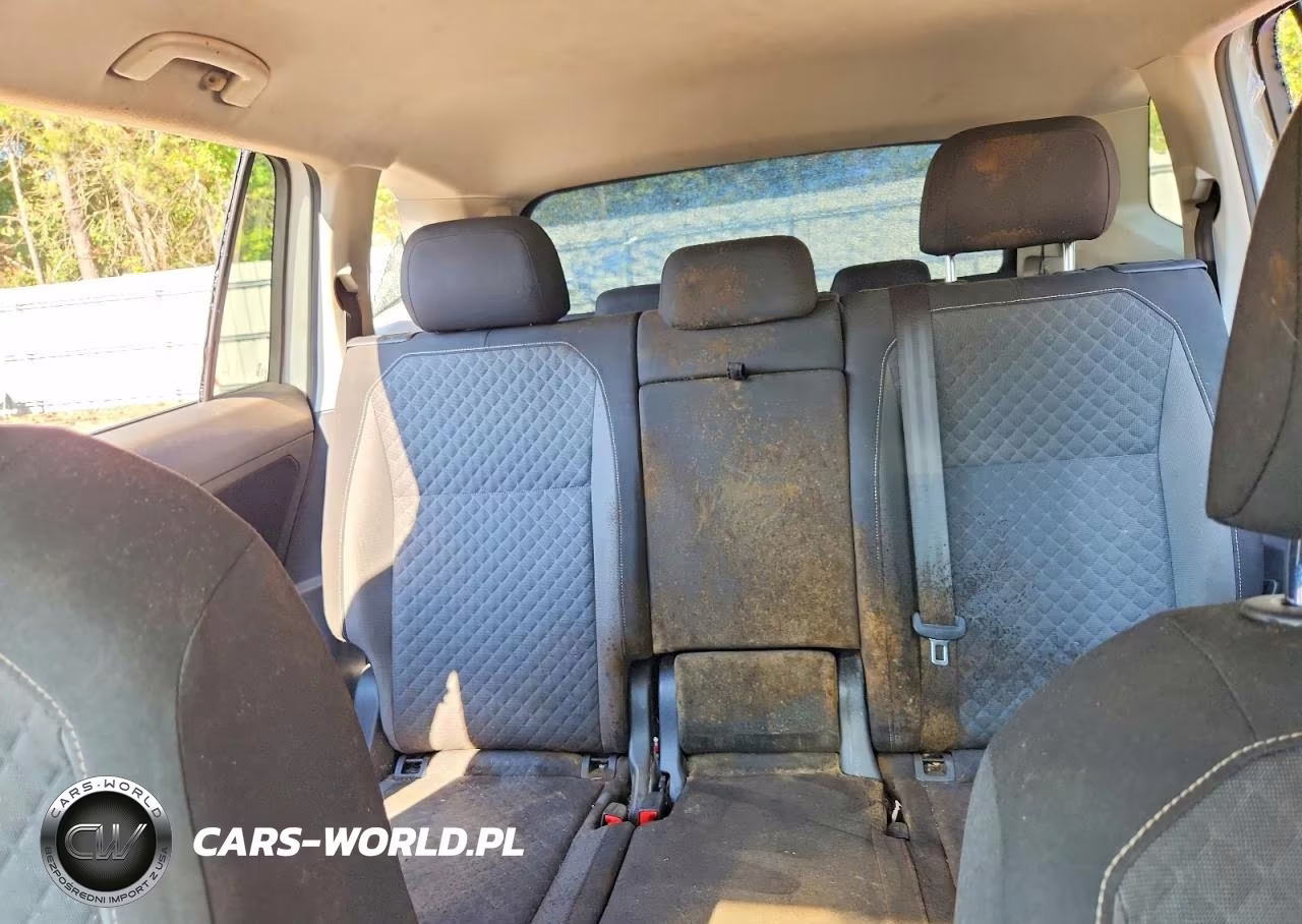 2021 Volkswagen Tiguan S VIN:3VV1B7AX7MM022701 - 10