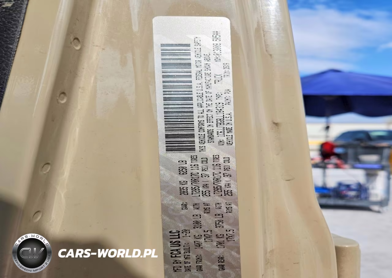 2020 Jeep Gladiator Rubicon VIN:1C6JJTBG8LL184319 - 12