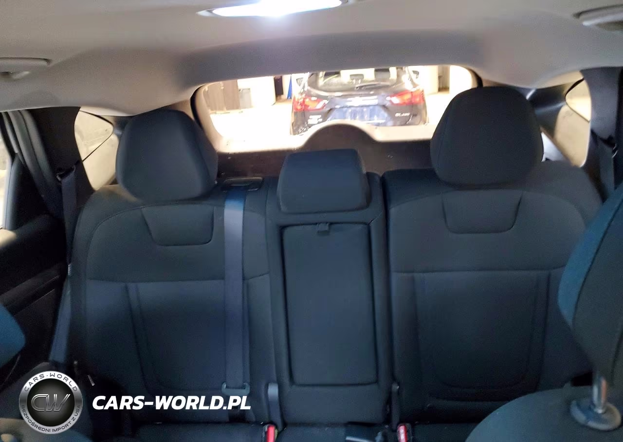 2026 Hyundai Tucson Blue Se VIN:KM8JADD17TU483975 - 10