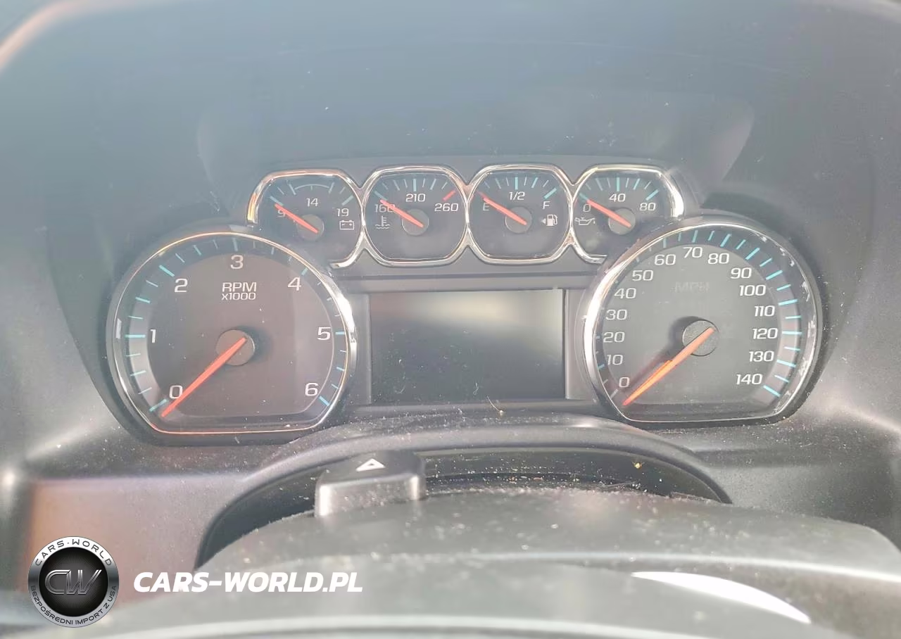 2018 Chevrolet Silverado C1500 Lt VIN:1GCRCREC3JZ124976 - 9