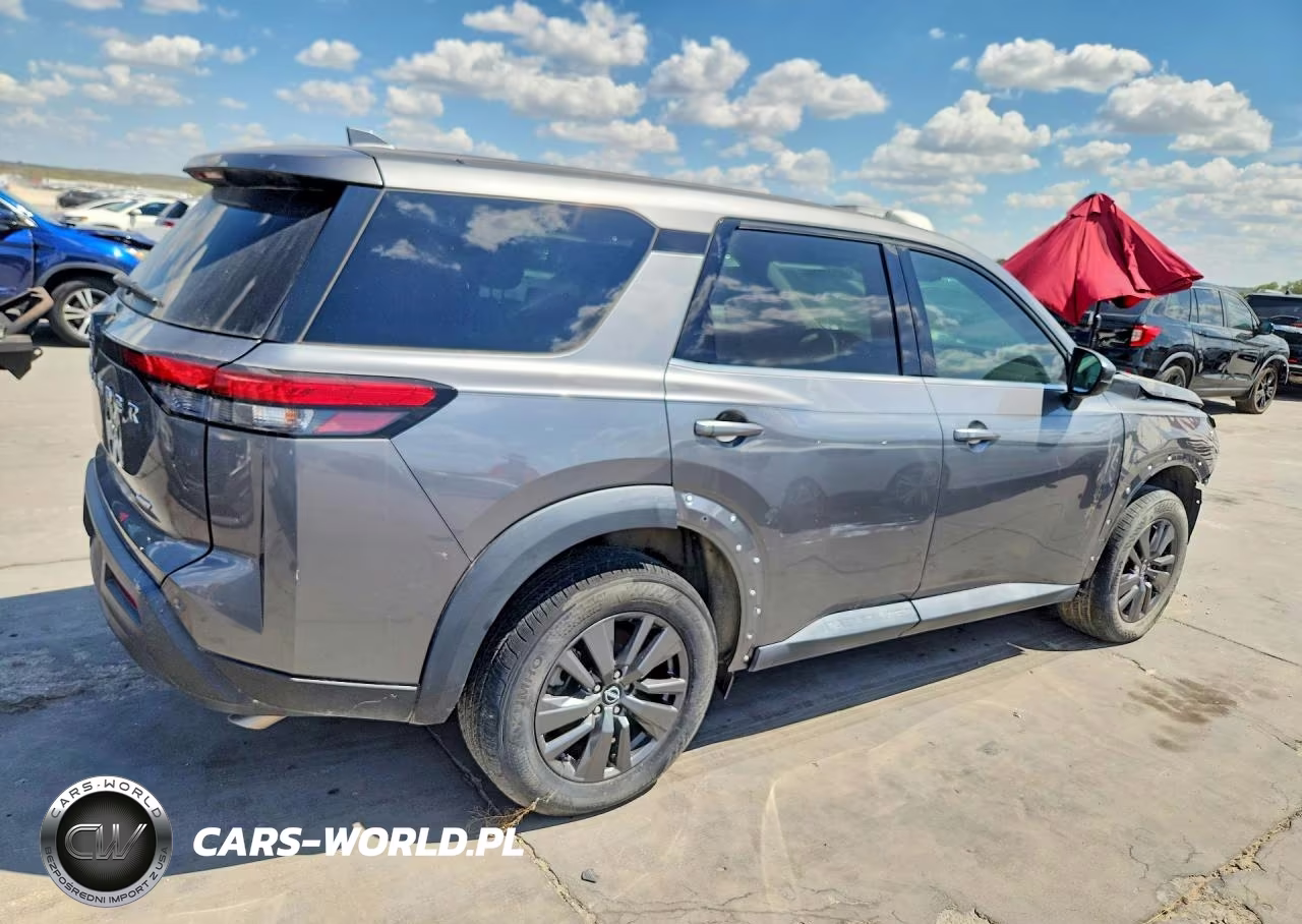 2022 Nissan Pathfinder S VIN:5N1DR3AC9NC215542 - 3