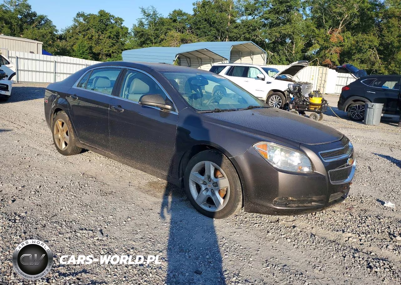 2010 Chevrolet Malibu Ls VIN:1G1ZB5EB1AF229738 - 4