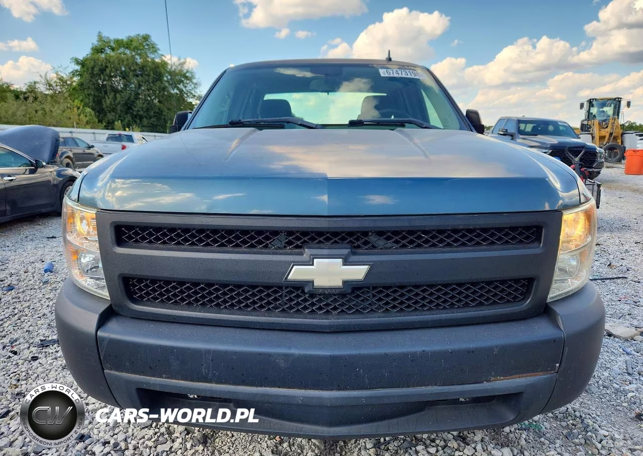 2007 Chevrolet Silverado C1500 Classic VIN:1GCEC19X57Z650046 - 5