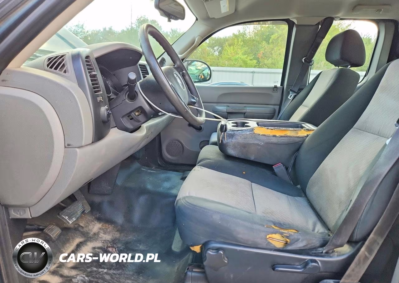 2007 Chevrolet Silverado C1500 Classic VIN:1GCEC19X57Z650046 - 7