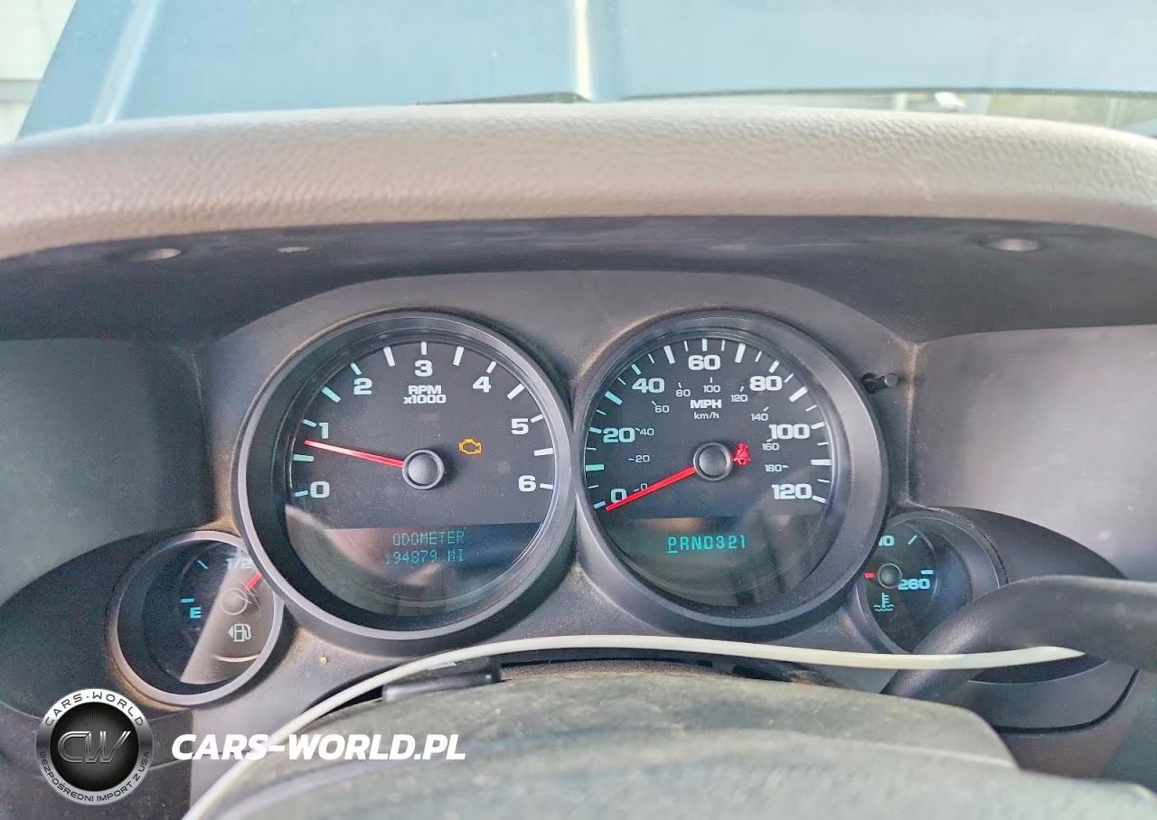 2007 Chevrolet Silverado C1500 Classic VIN:1GCEC19X57Z650046 - 9