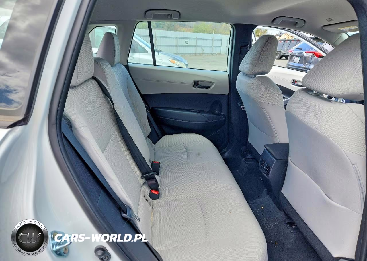 2025 Toyota Corolla Cross L VIN:7MUAAAAG1SV131009 - 10