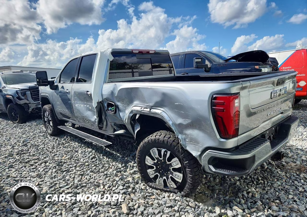 2025 GMC Sierra K2500 Denali VIN:1GT4UREY1SF201463 - 2