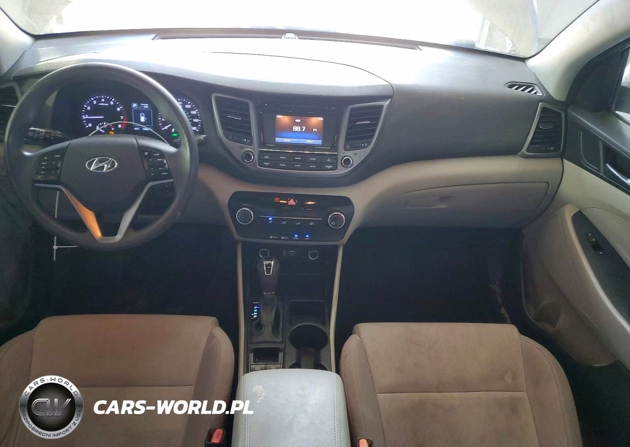 2016 Hyundai Tucson Se VIN:KM8J3CA40GU138733 - 8
