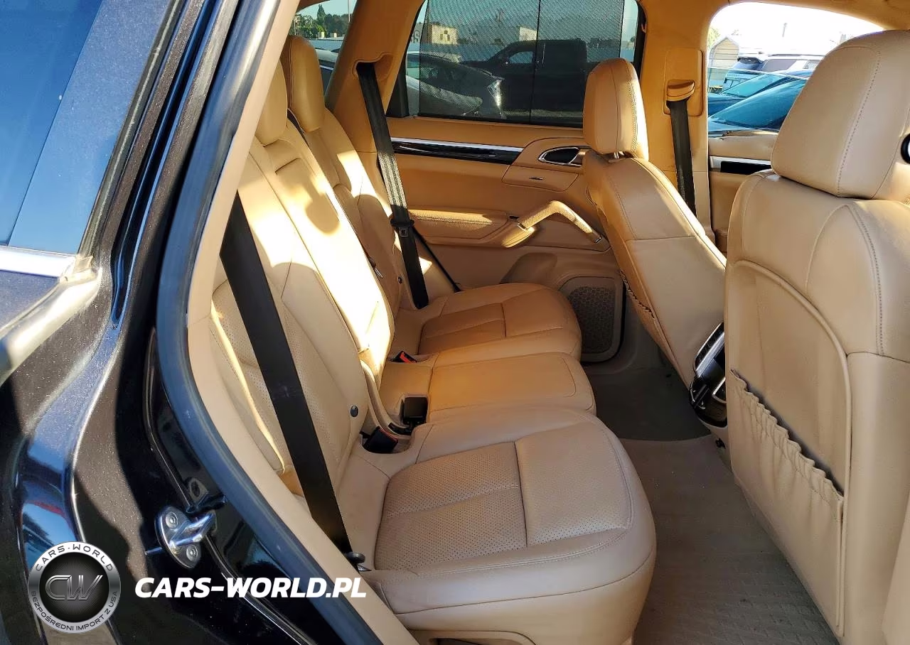 2013 Porsche Cayenne VIN:WP1AA2A21DLA19527 - 11