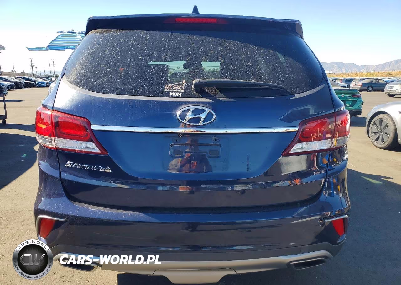 2018 Hyundai Santa Fe Se VIN:KM8SN4HF6JU279843 - 6