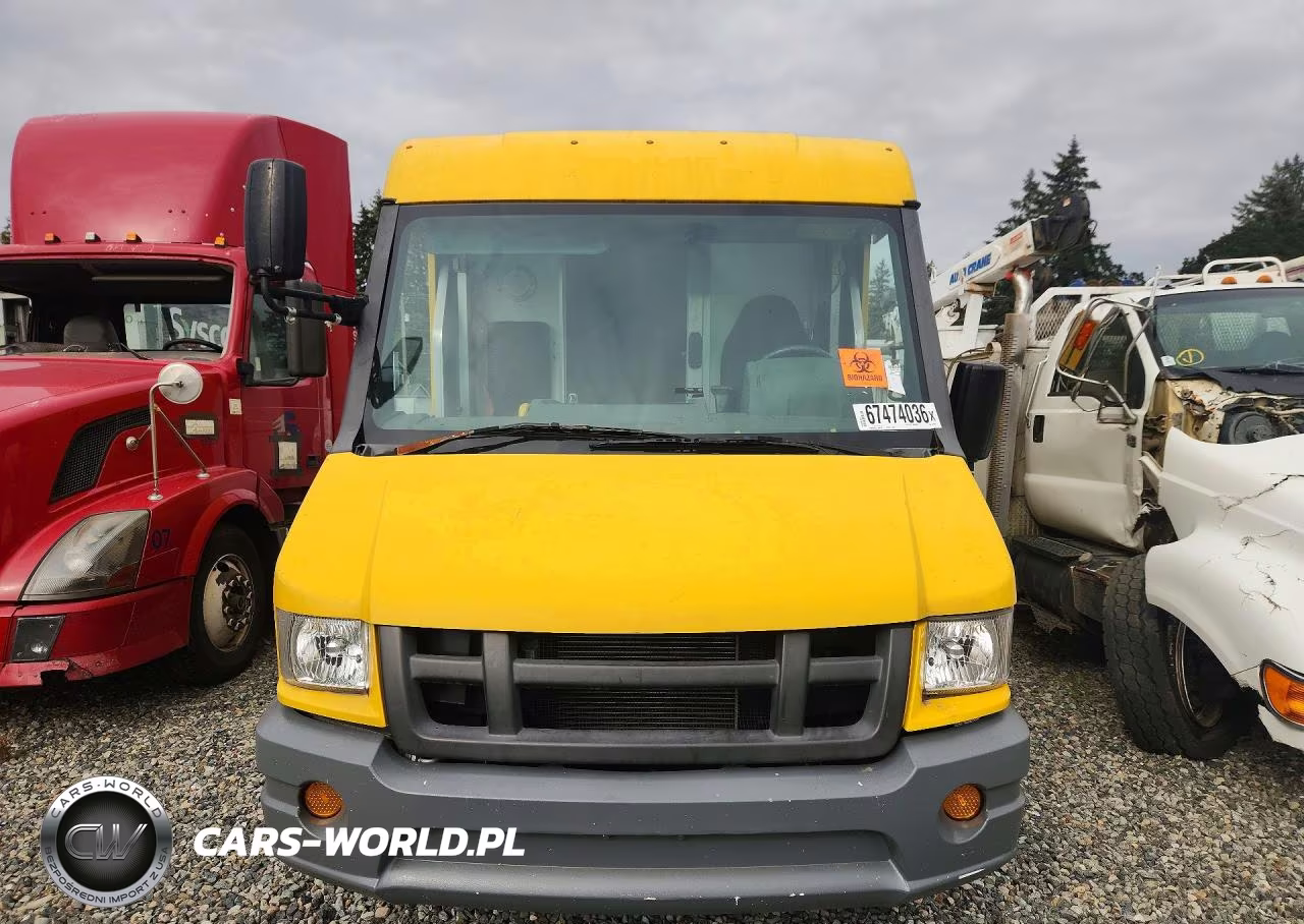 2017 Isuzu Reach Delivery Van VIN:JALB4T174H7W00368 - 5