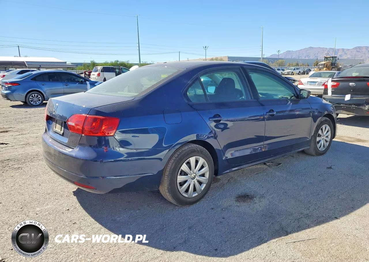 2013 Volkswagen Jetta Base VIN:3VW2K7AJ8DM294363 - 3