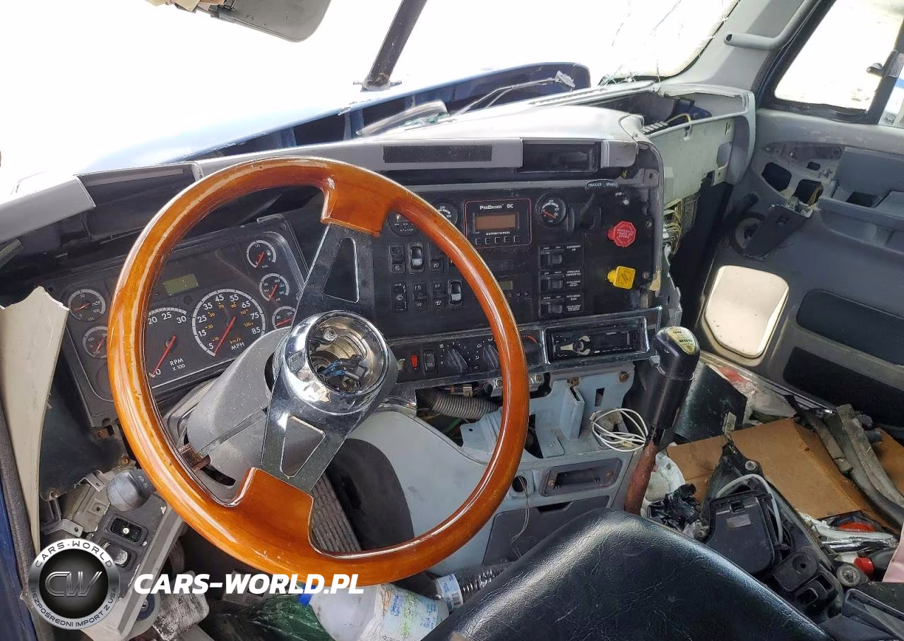2004 Freightliner Columbia 120 Semi Truck VIN:1FUJA6CK44LM27907 - 8