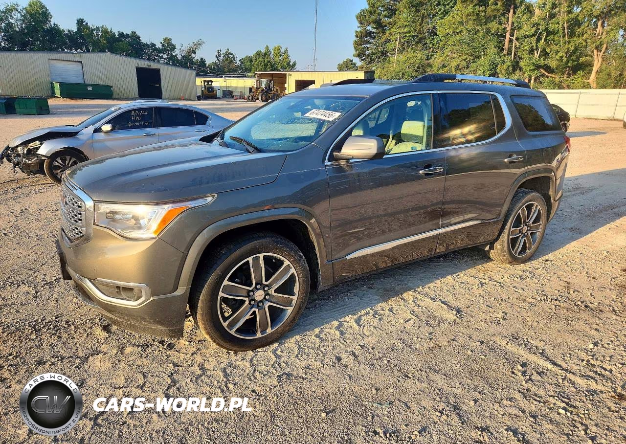 2018 GMC Acadia Denali – zdjęcie 1 z 12