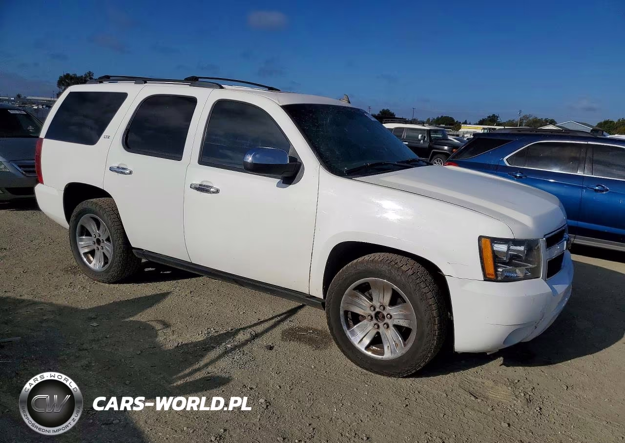 2007 Chevrolet Tahoe K1500 VIN:1GNFK13077R365973 - 4