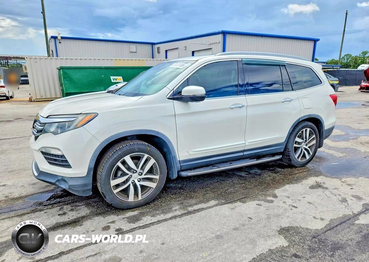 2018 Honda Pilot Touring – zdjęcie 1 z 13