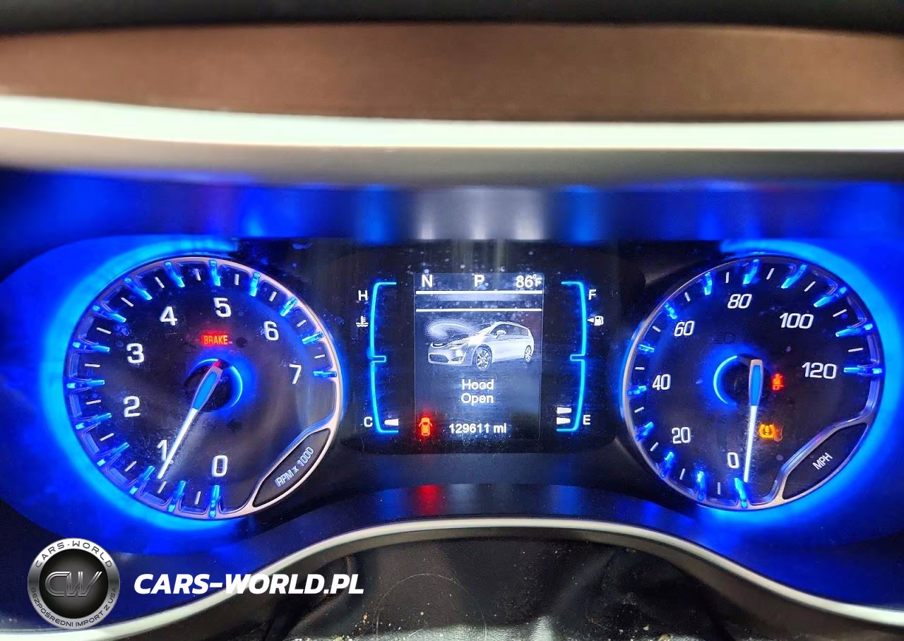 2025 Chrysler Pacifica Hybrid Limited VIN:2C4RC1BG7HR613104 - 9
