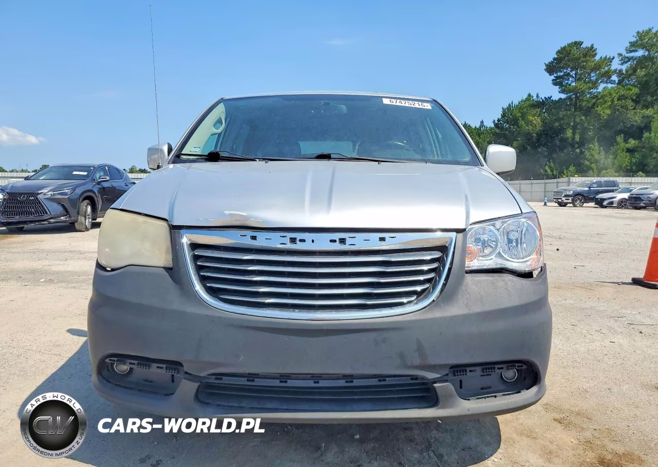 2012 Chrysler Town & Country Touring VIN:2C4RC1BG7CR387929 - 5