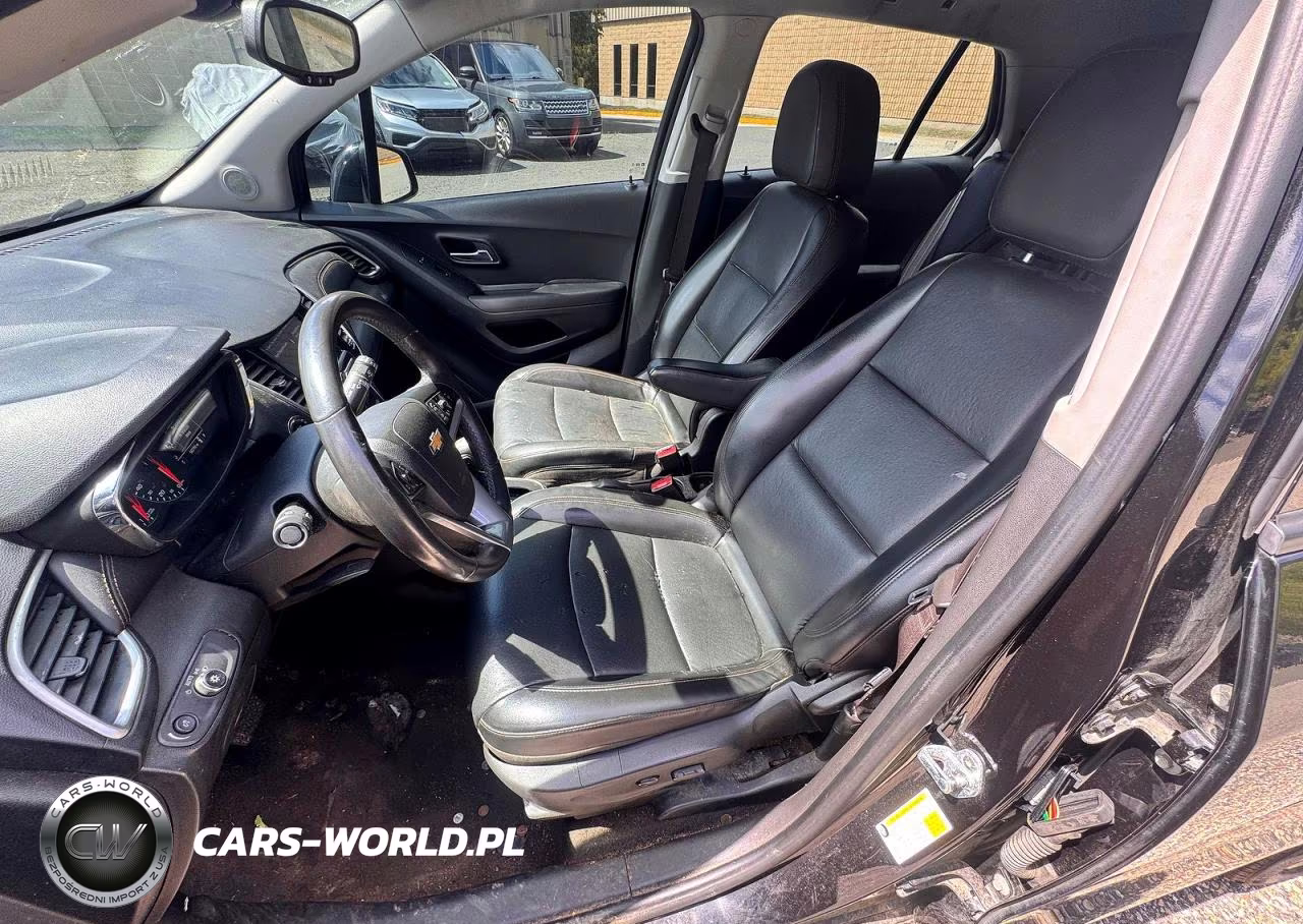 2021 Chevrolet Trax 1Lt VIN:KL7CJPSB3MB327677 - 5