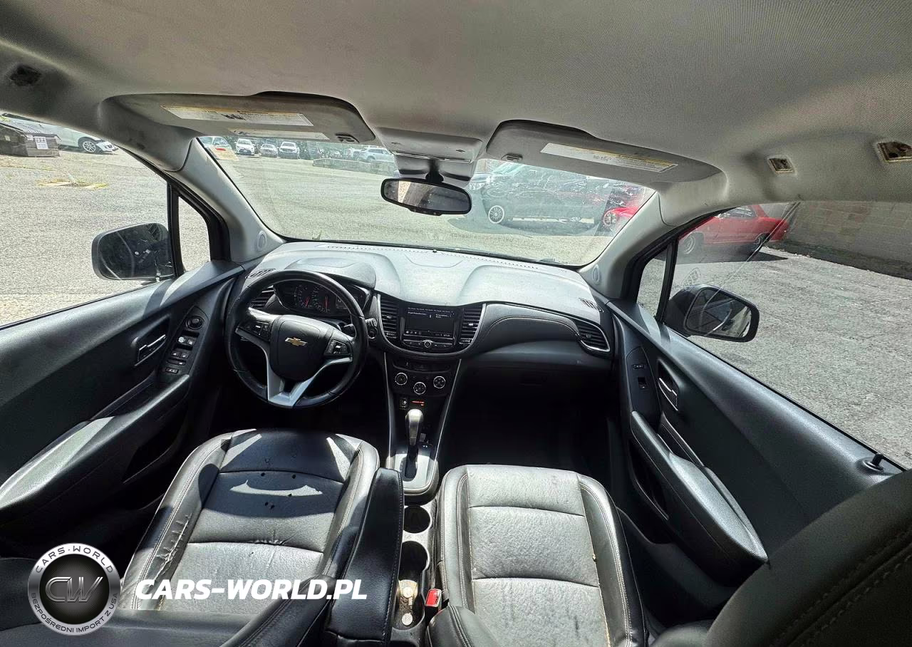 2021 Chevrolet Trax 1Lt VIN:KL7CJPSB3MB327677 - 9