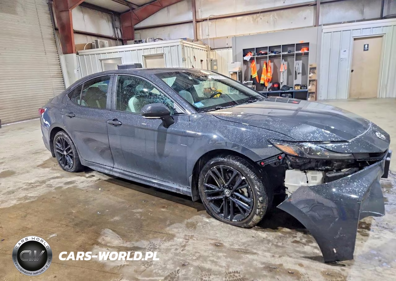 2026 Toyota Camry Se VIN:4T1DBADK2TU038819 - 4