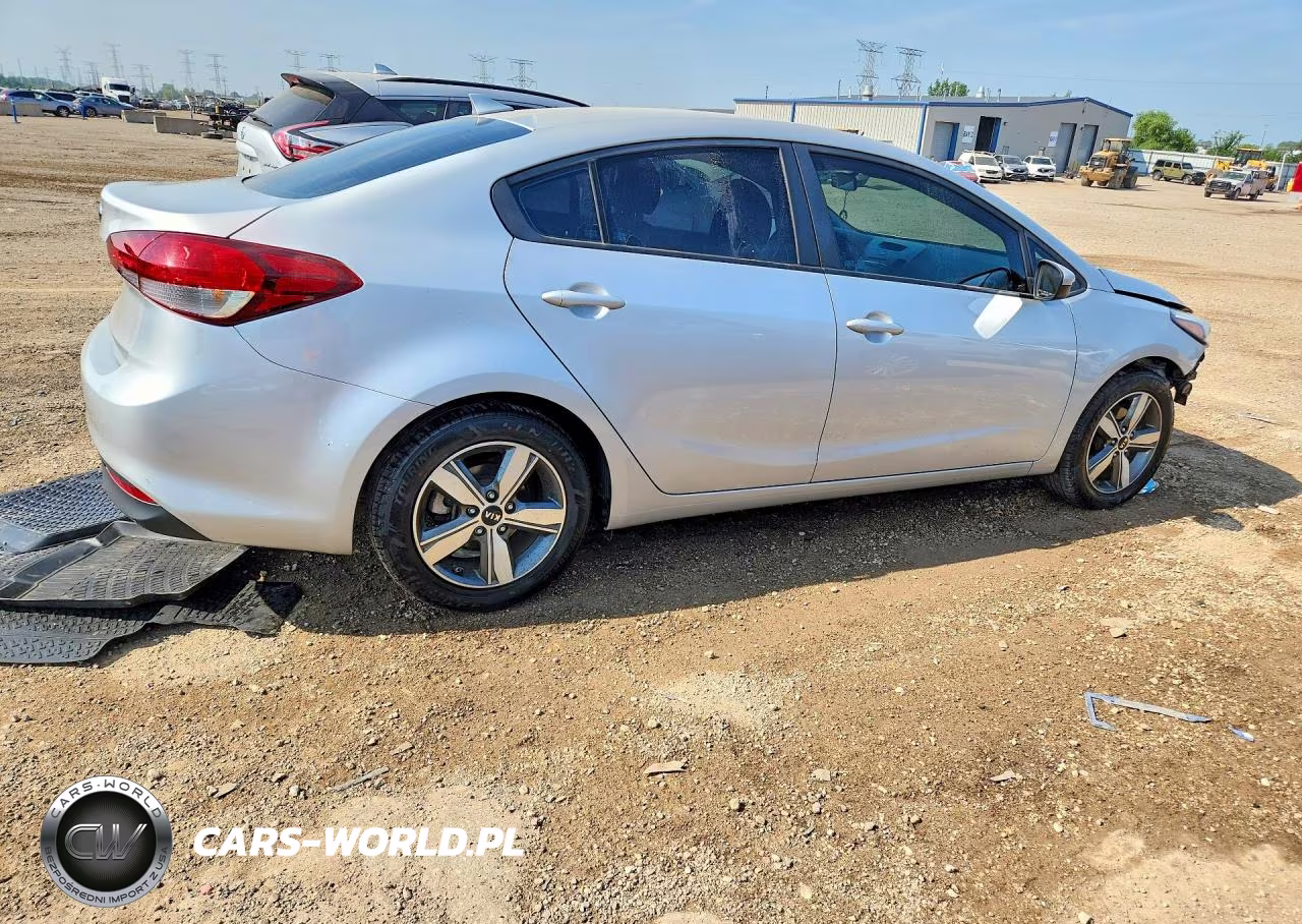 2018 Kia Forte Lx VIN:3KPFL4A71JE170025 - 3