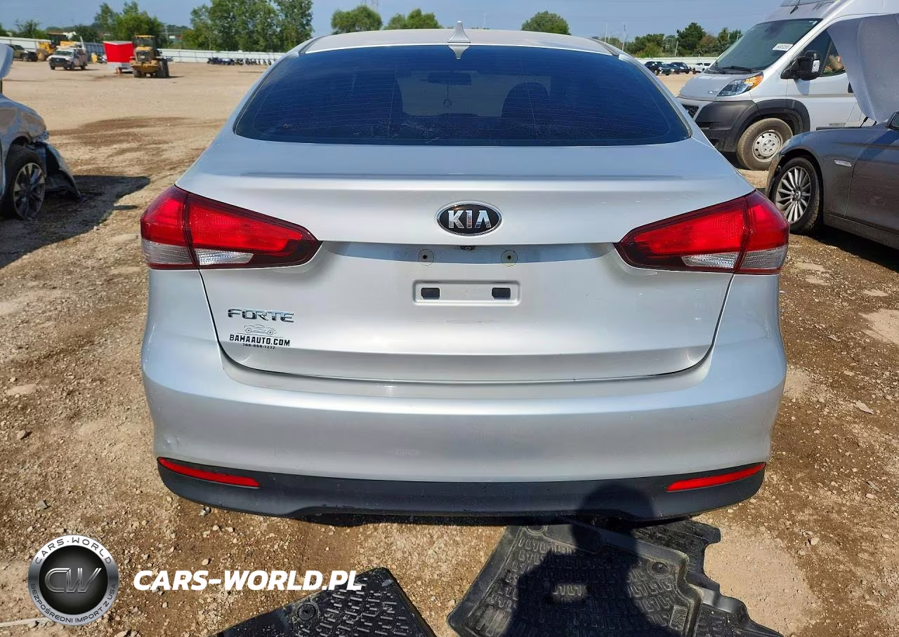 2018 Kia Forte Lx VIN:3KPFL4A71JE170025 - 6