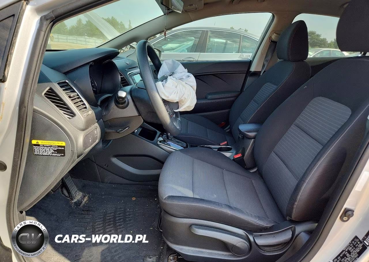 2018 Kia Forte Lx VIN:3KPFL4A71JE170025 - 7