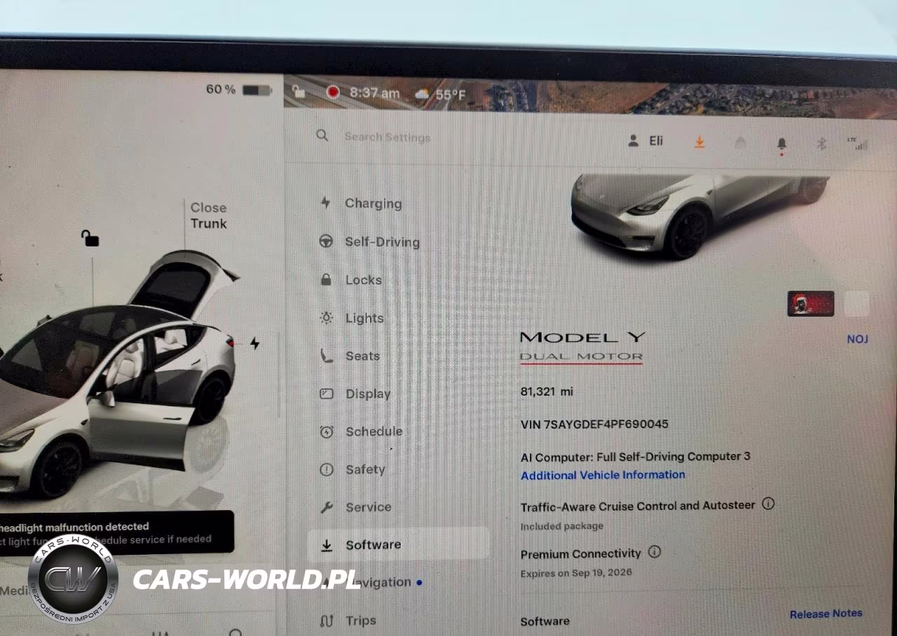 2023 Tesla Model Y VIN:7SAYGDEF4PF690045 - 9