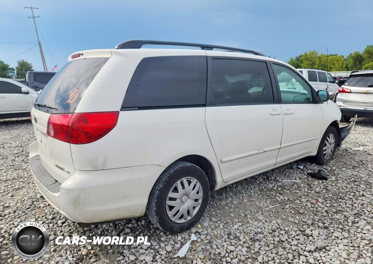 2007 Toyota Sienna Le 7-Passenger VIN:5TDZK23C77S010387 - 3