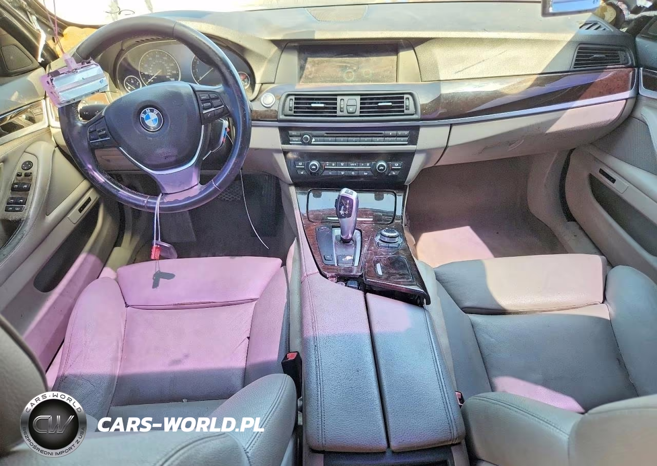 BMW 535I VIN:WBAFR7C57BC607625 - 8