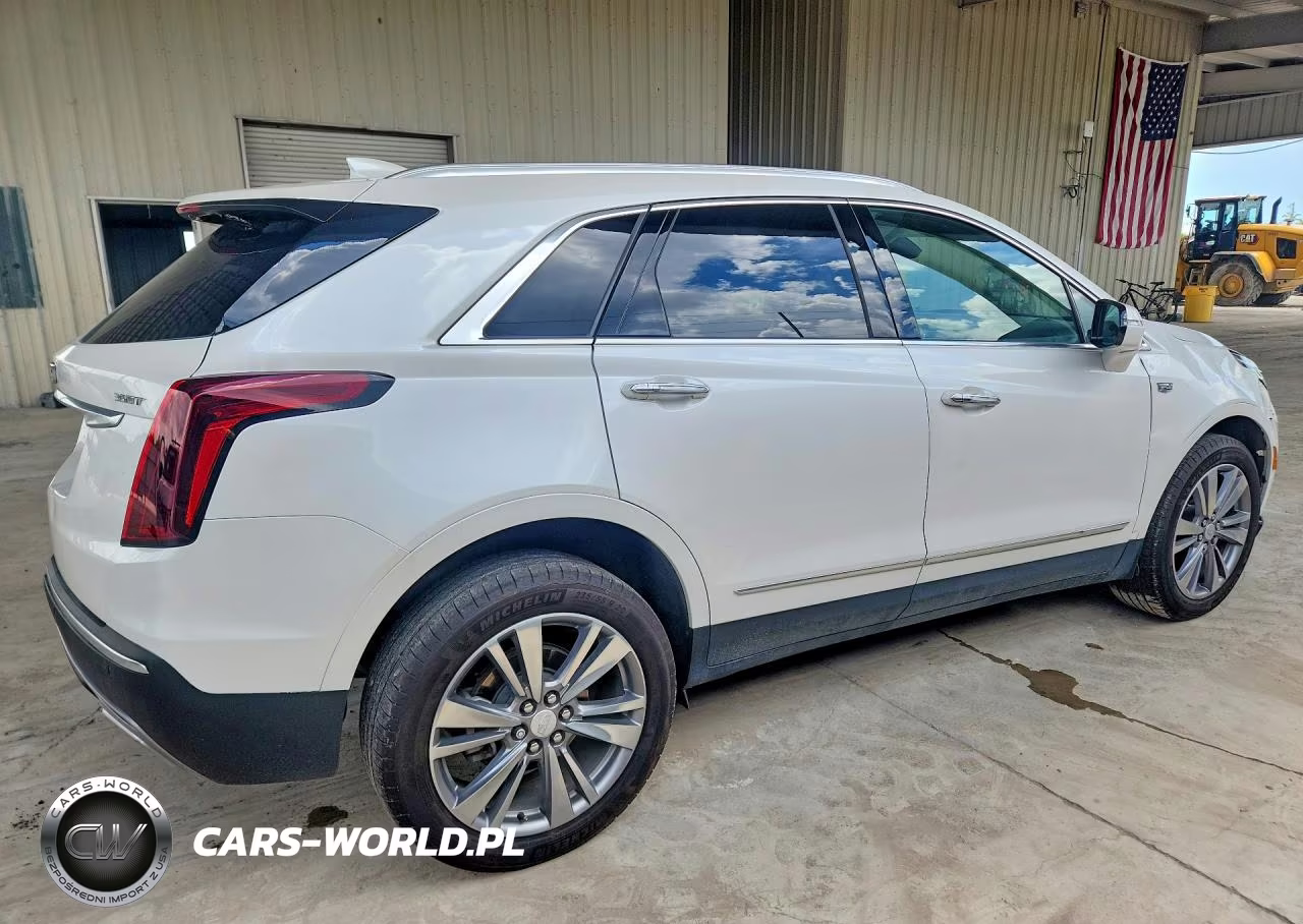 2024 Cadillac Xt5 Premium Luxury VIN:1GYKNDR49RZ728233 - 3