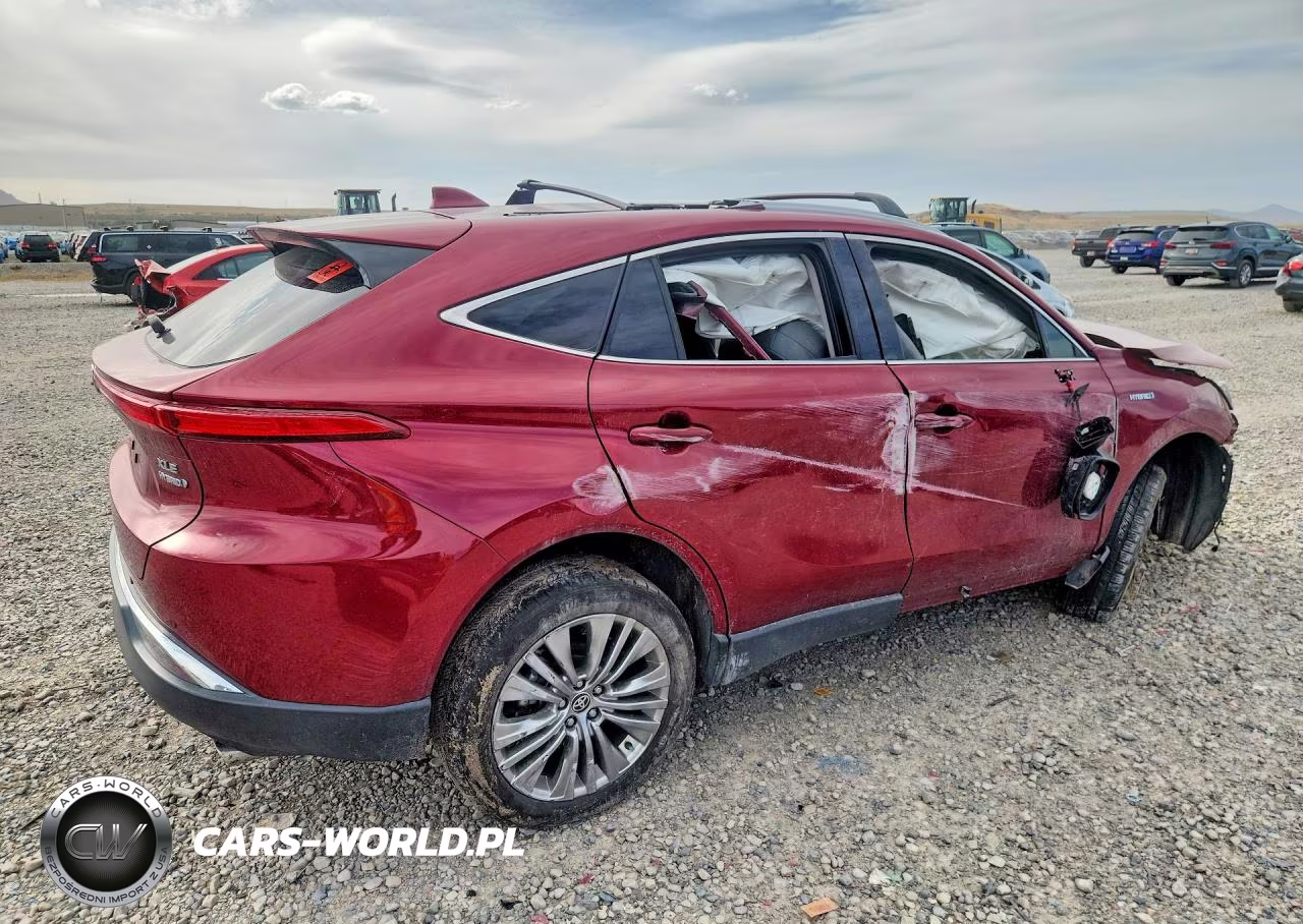 2021 Toyota Venza Xle VIN:JTEAAAAH6MJ072389 - 3