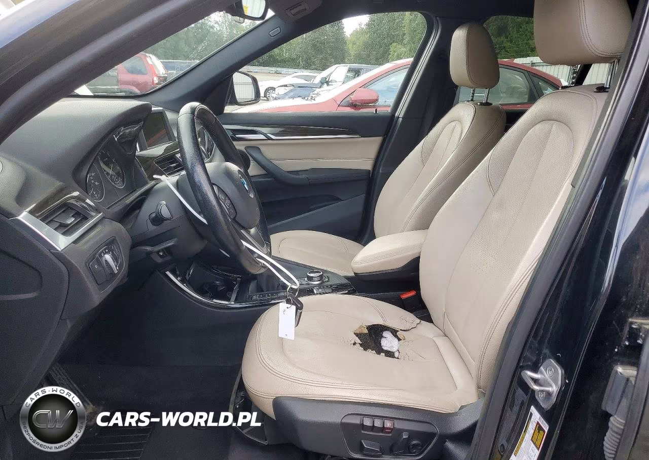 2016 BMW X1 xDrive28I VIN:WBXHT3Z32G4A48410 - 7
