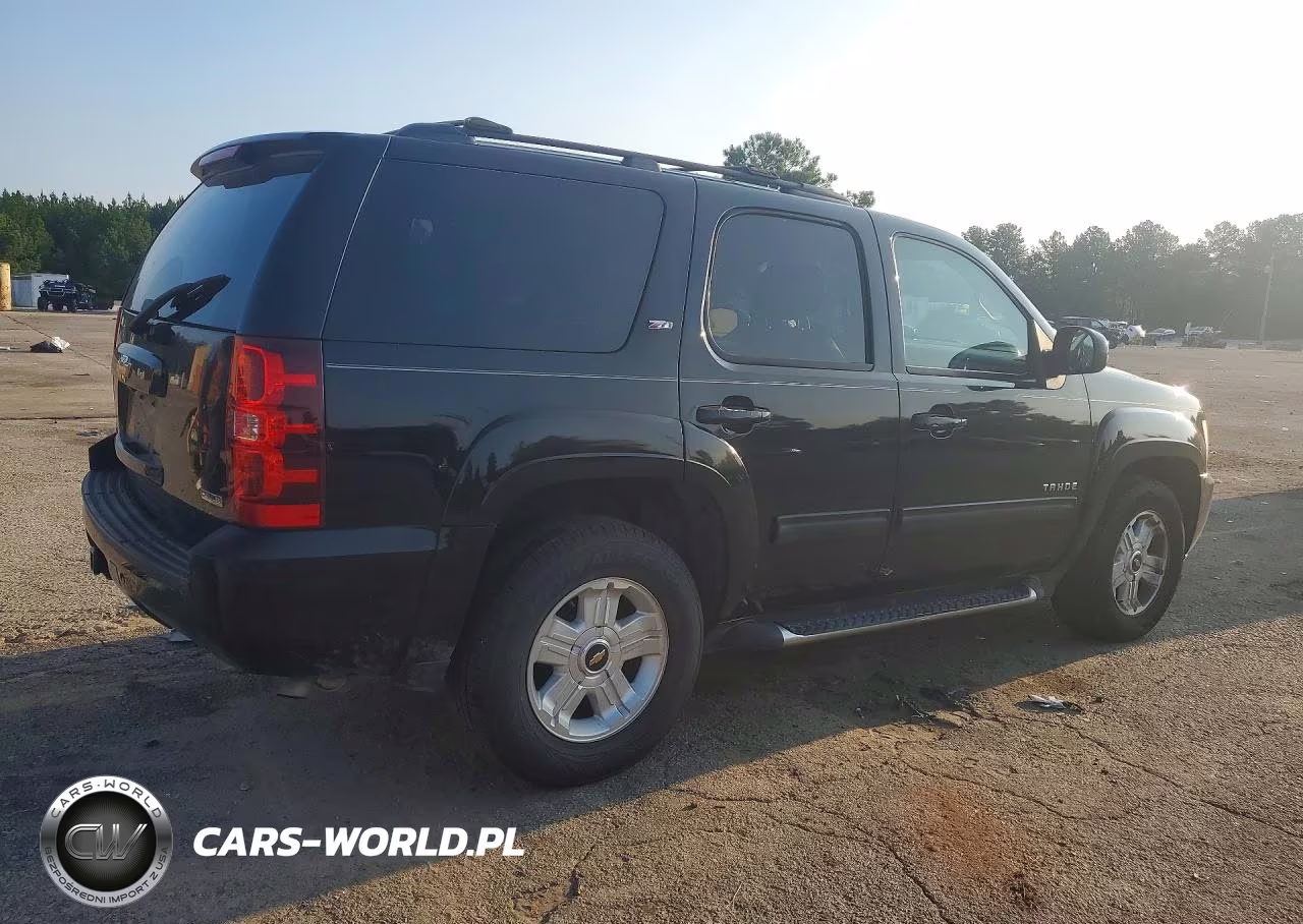 2010 Chevrolet Tahoe C1500 Lt VIN:1GNUCBE0XAR191346 - 3