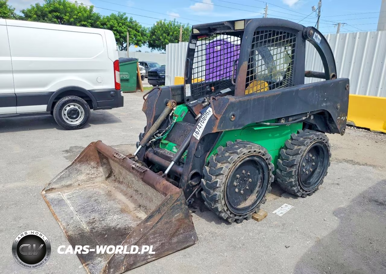 2011 Deere Skid Steer Loader VIN:KV0240A140664 - 2