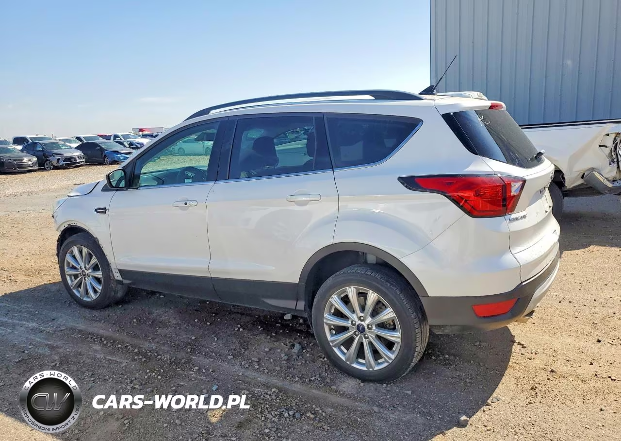 2019 Ford Escape Sel VIN:1FMCU0HDXKUC04885 - 2