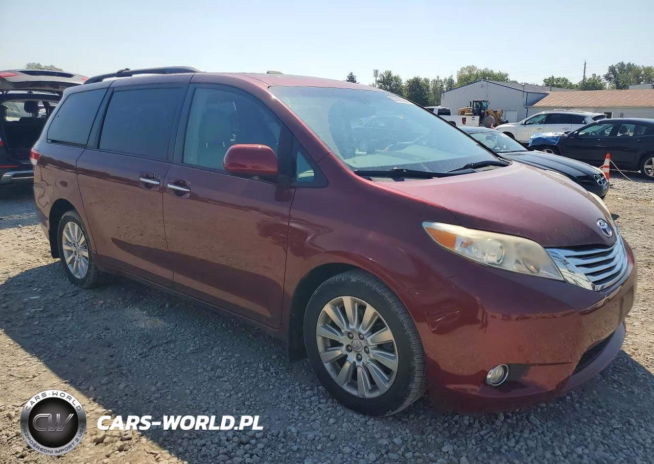 2011 Toyota Sienna Limited 7-Passenger VIN:5TDDK3DC8BS002483 - 4