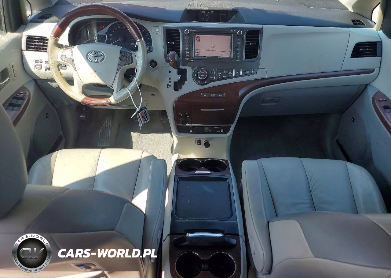 2011 Toyota Sienna Limited 7-Passenger VIN:5TDDK3DC8BS002483 - 8