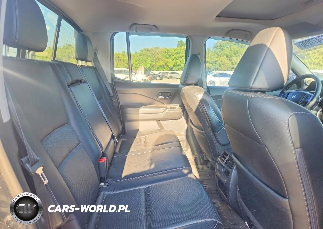 2018 Honda Ridgeline Rtl VIN:5FPYK3F78JB010580 - 10