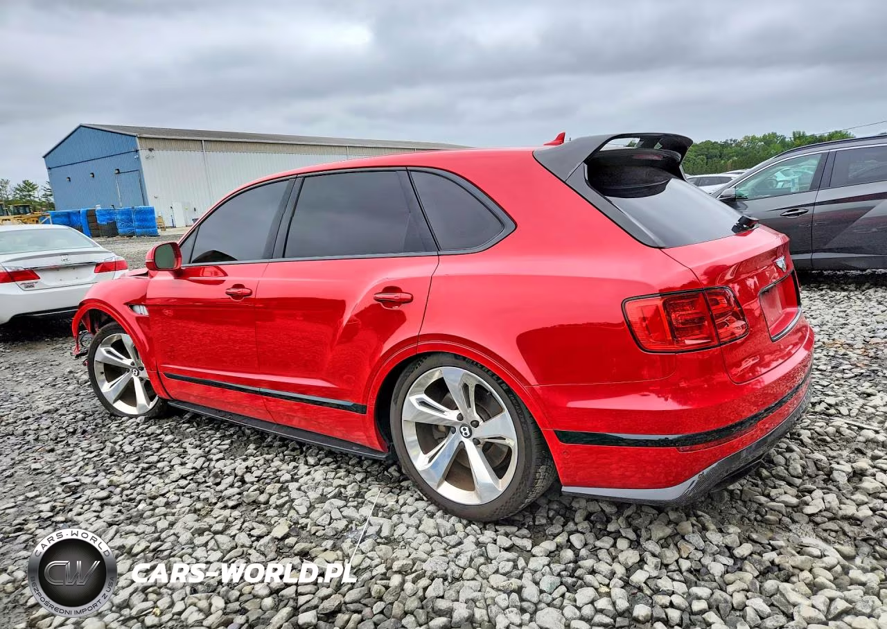 2018 Bentley Bentayga VIN:SJAAC2ZV8JC020729 - 2
