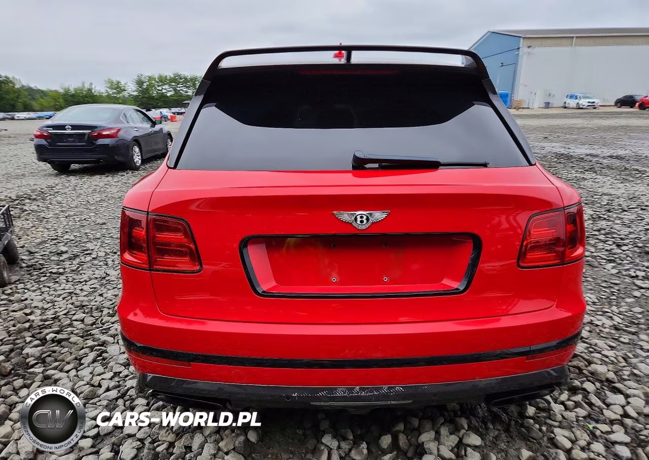 2018 Bentley Bentayga VIN:SJAAC2ZV8JC020729 - 6