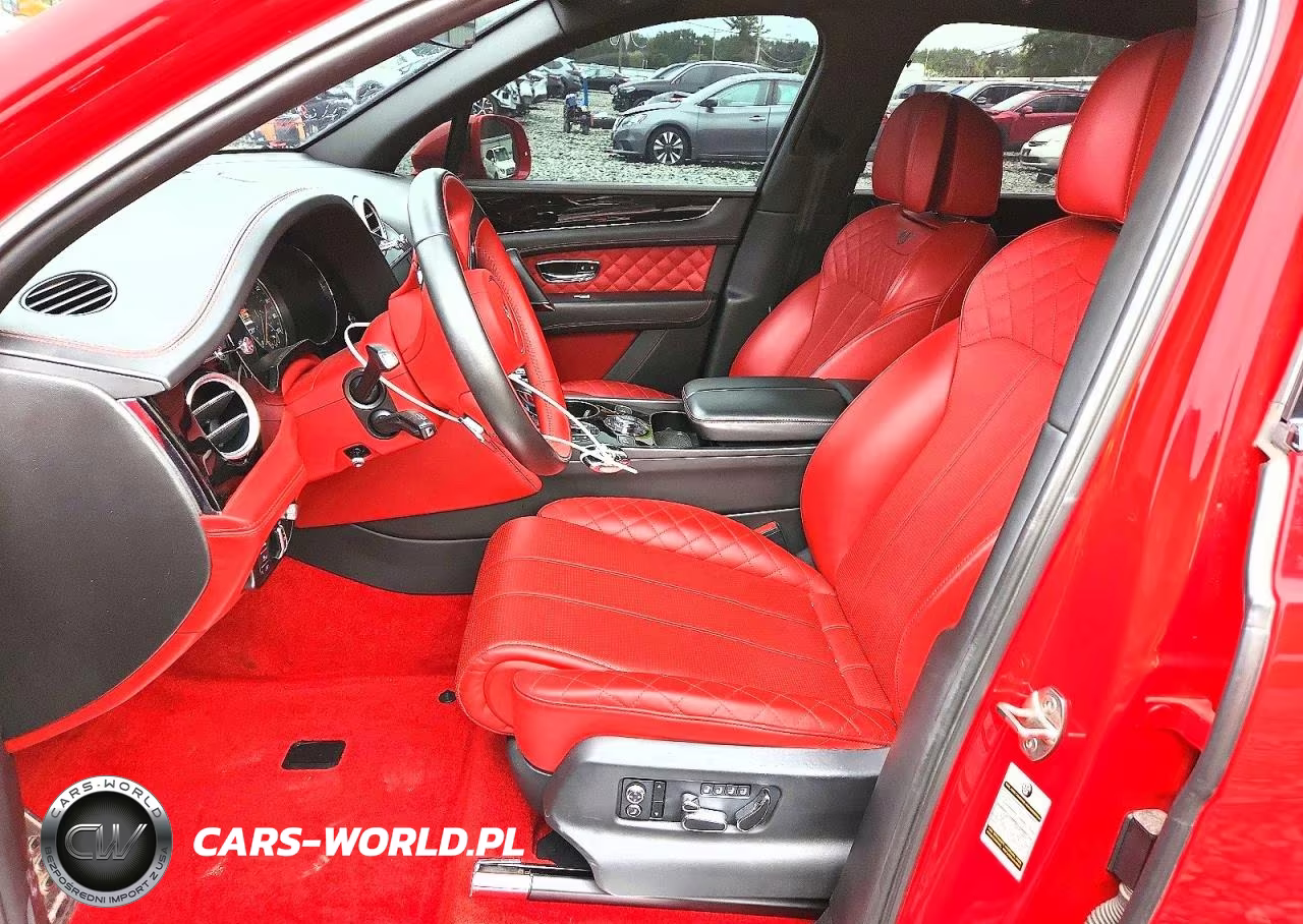 2018 Bentley Bentayga VIN:SJAAC2ZV8JC020729 - 7