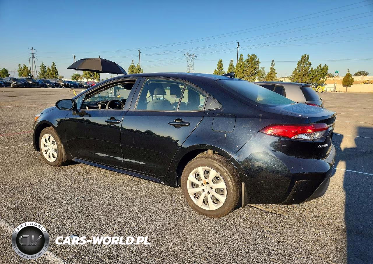 2024 Toyota Corolla Hybrid Le VIN:JTDBCMFE6R3040413 - 2